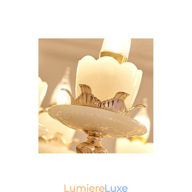 Lustre classique traditionnel en métal intégré à 6 lumières