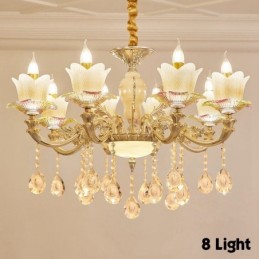Lustre classique traditionnel en métal intégré à 8 lumières