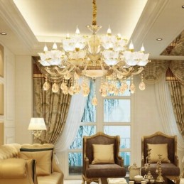 Lustre classique traditionnel en métal intégré à 15 lumières