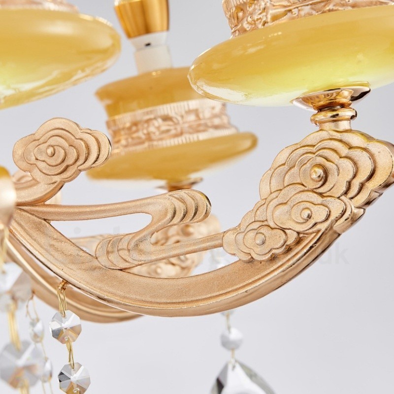 Lustre classique traditionnel en métal intégré à 8 lumières