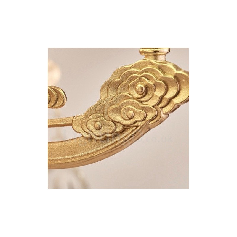 Lustre classique traditionnel en métal intégré à 8 lumières
