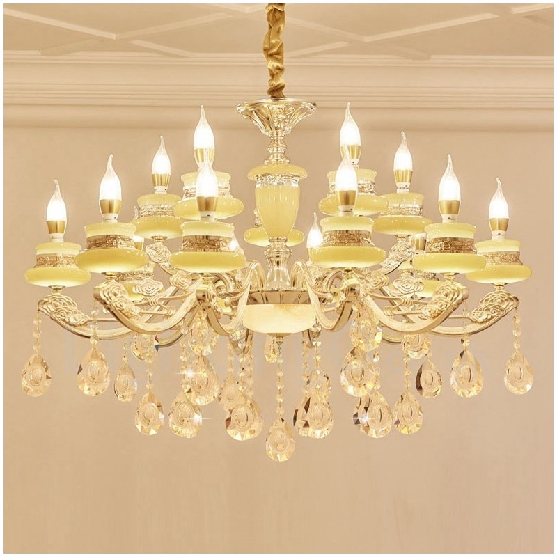 Lustre classique traditionnel en métal intégré à 15 lumières