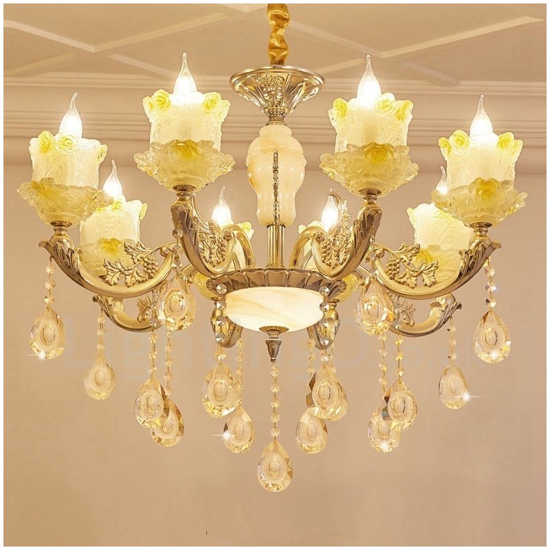 Lustre classique traditionnel en métal intégré à 8 lumières