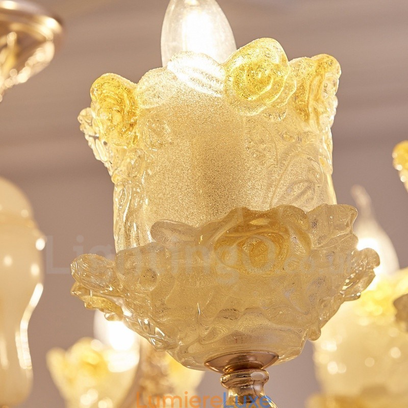Lustre classique traditionnel en métal intégré à 15 lumières