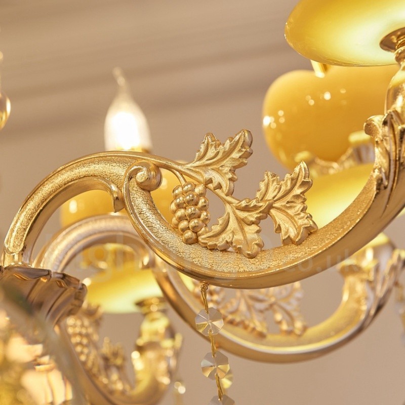 Lustre classique traditionnel en métal intégré à 6 lumières