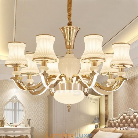 Lustre classique traditionnel en métal intégré à 8 lumières Lustre classique traditionnel en métal intégré à 8 lumières