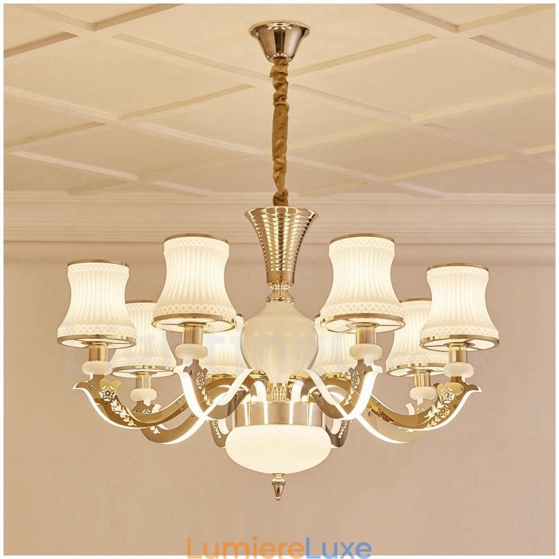Lustre classique traditionnel en métal intégré à 8 lumières