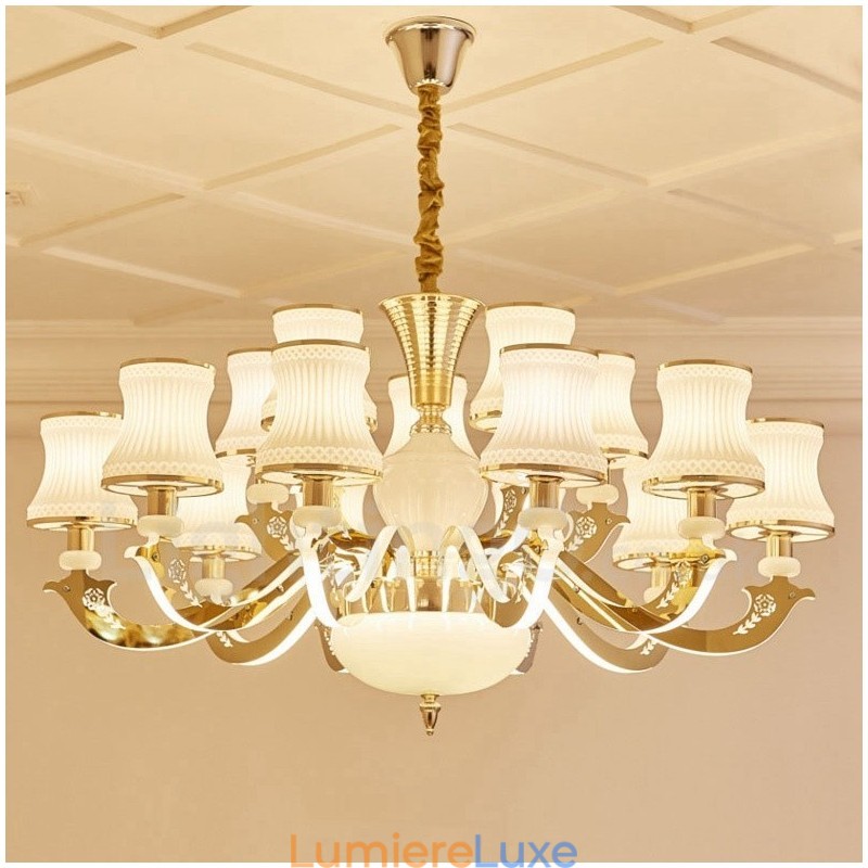 Lustre classique traditionnel en métal intégré à 15 lumières