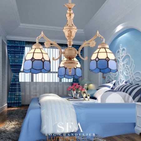 Lustre en métal intégré de style méditerranéen à 3 lumières avec abat-jour en verre Lustre en métal intégré de style méditerranéen à 3 lumières avec abat-jour en verre