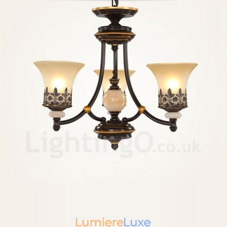 Lustre classique traditionnel en métal intégré à 3 lumières Lustre classique traditionnel en métal intégré à 3 lumières