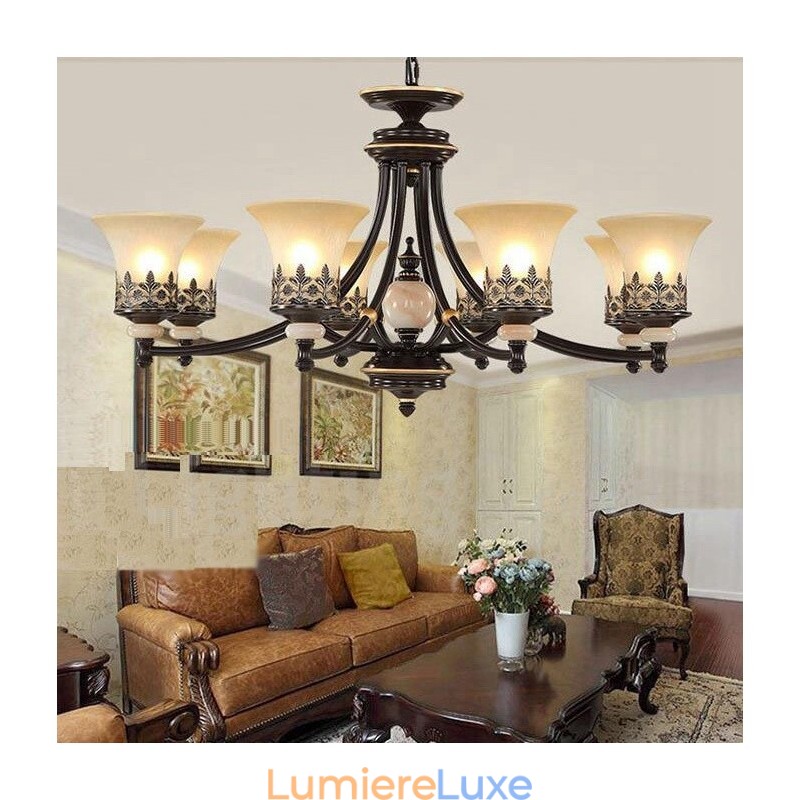 Lustre classique traditionnel en métal intégré à 8 lumières