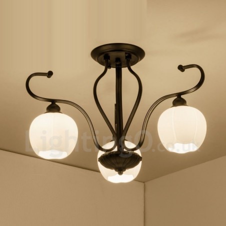 Lustre rustique intégré à 3 lumières Lustre rustique intégré à 3 lumières
