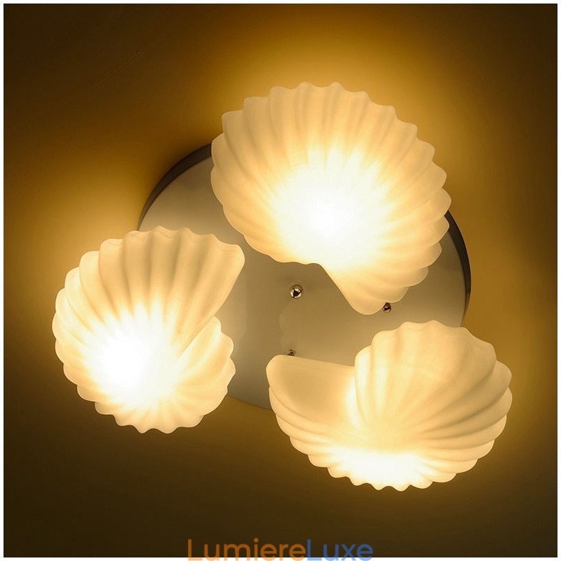 Lustre intégré classique traditionnel à 3 lumières avec abat-jour en verre