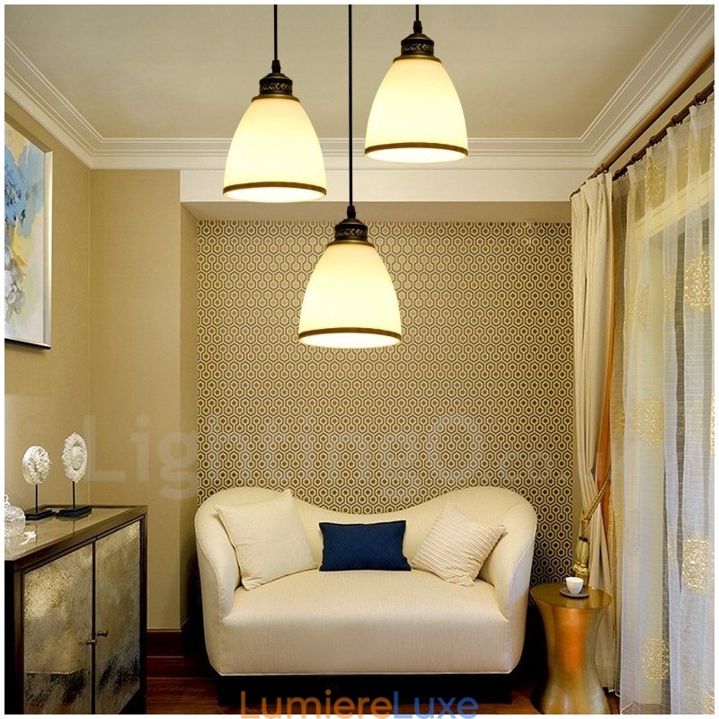 Suspension en métal intégrée à 3 lumières de style rustique