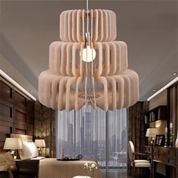 Lustre vintage en bois à trois étages