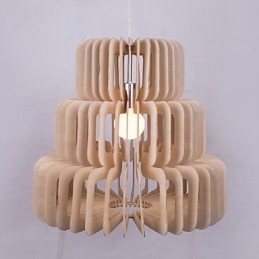 Lustre vintage en bois à trois étages
