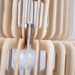 Lustre vintage en bois à trois étages