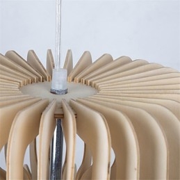 Lustre vintage en bois à trois étages