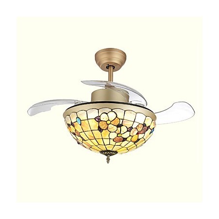 Lustre en métal moderne et contemporain avec finition électrolytique Lustre en métal moderne et contemporain avec finition électrolytique