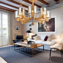 Lustre moderne contemporain en bois à 8 lumières de style nordique avec abat-jour en verre