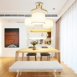 Suspension contemporaine moderne en bois à 3 lampes avec abat-jour en tissu