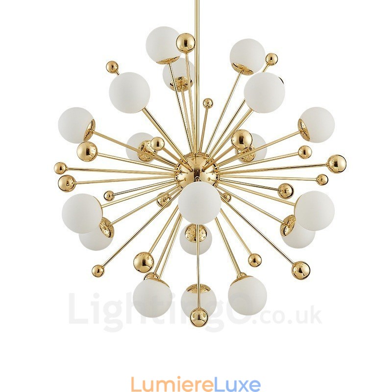 Plafonnier contemporain moderne à 18 lampes, plaqué cuivre, avec abat-jour en verre blanc