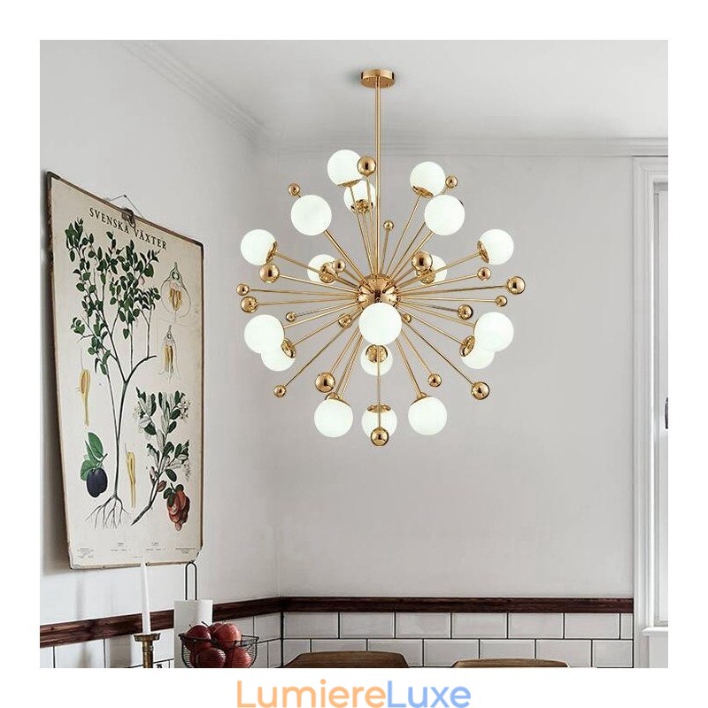 Plafonnier contemporain moderne à 18 lampes, plaqué cuivre, avec abat-jour en verre blanc