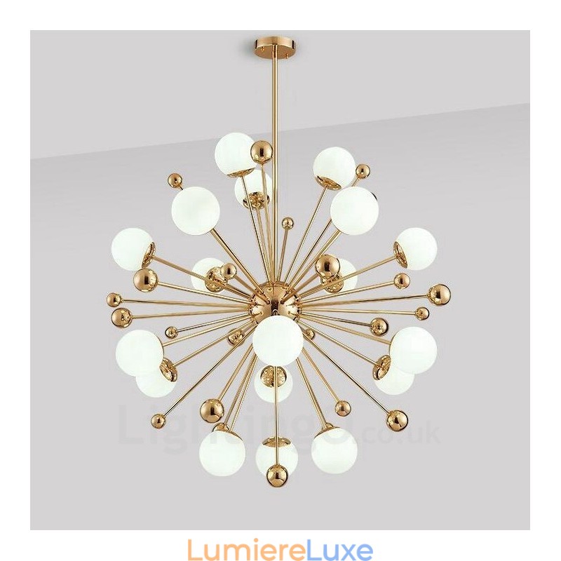 Plafonnier contemporain moderne à 18 lampes, plaqué cuivre, avec abat-jour en verre blanc