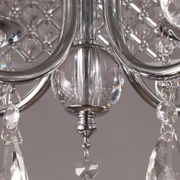 Lustre traditionnel classique en cristal et métal chromé