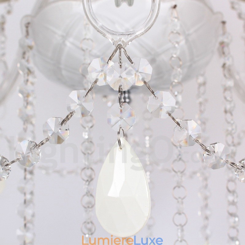 Lustre en cristal K9 blanc à 8 lumières de style bougie