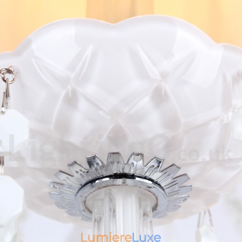 Lustre en cristal K9 blanc à 8 lumières de style bougie