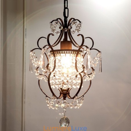 Lustre en fer peint avec lampe d'éclairage moderne en cristal transparent Lustre en fer peint avec lampe d'éclairage moderne en cristal transparent