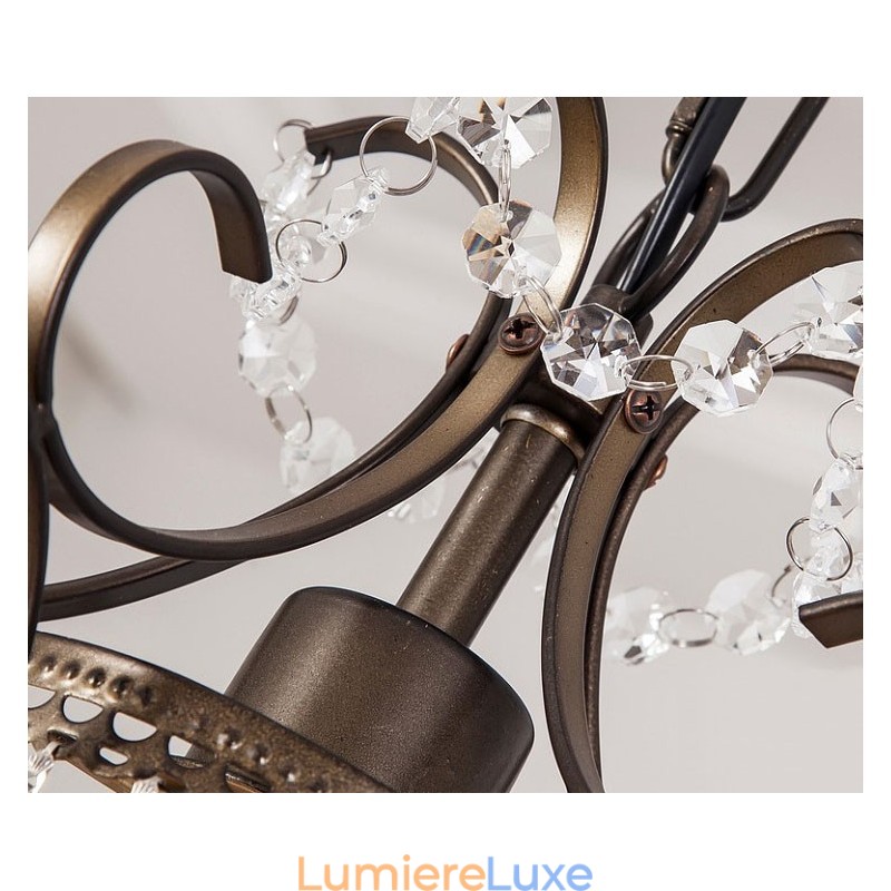 Lustre en fer peint avec lampe d'éclairage moderne en cristal transparent