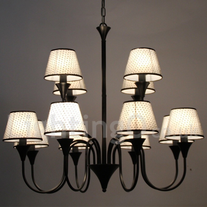Lustre rustique moderne contemporain rétro noir à 12 lumières de style bougie