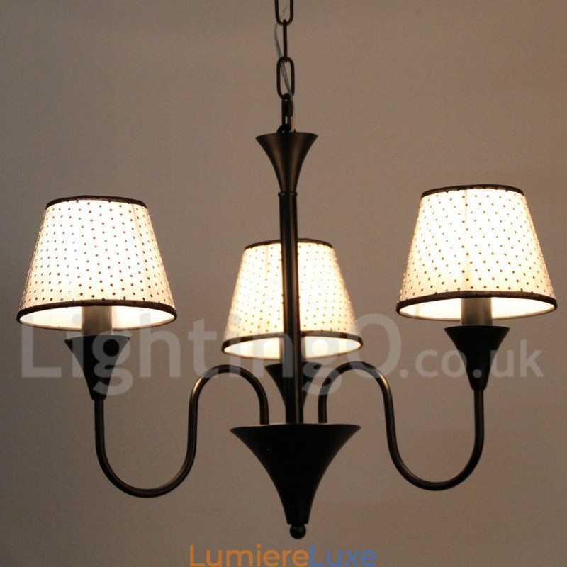 Lustre rustique moderne contemporain rétro noir à 3 lumières de style bougie