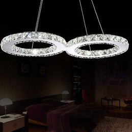 Lustre en cristal et métal, style moderne, contemporain, traditionnel, classique et campagnard