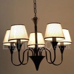 Lustre rustique moderne contemporain rétro noir à 5 lumières de style bougie