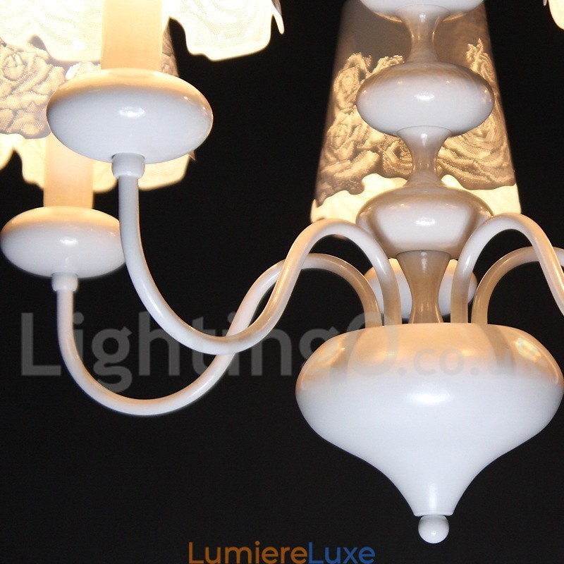 Lustre moderne contemporain à 5 lumières de style bougie creuse blanche