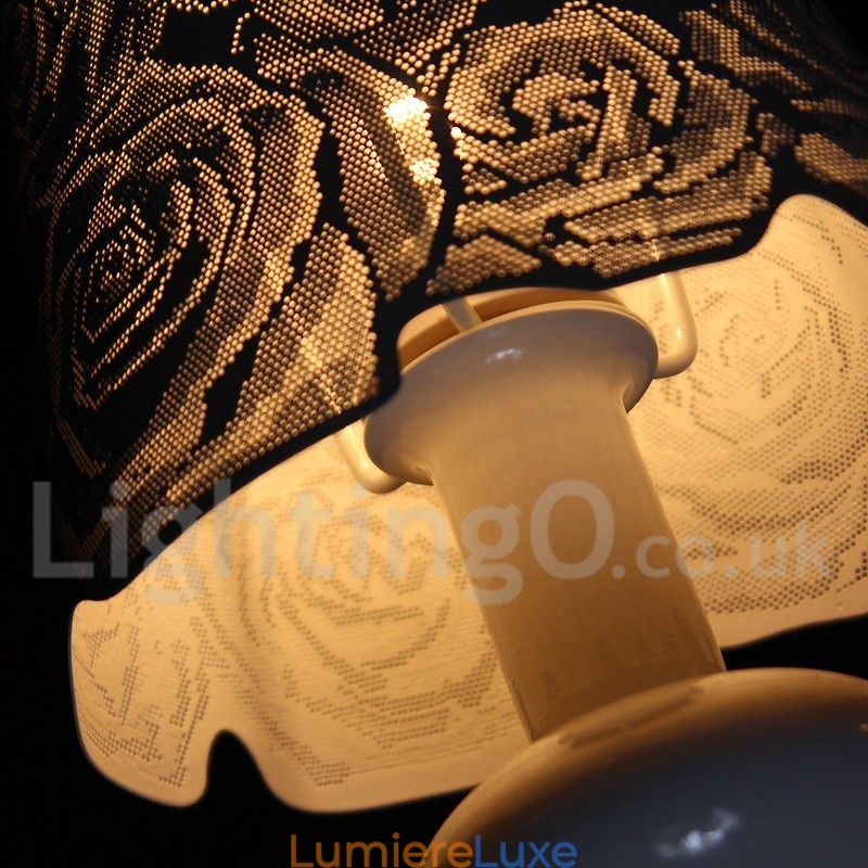 Lustre moderne contemporain à 3 lumières de style bougie creuse blanche