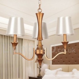 Lustre à 3 lumières de style méditerranéen en forme de bougie