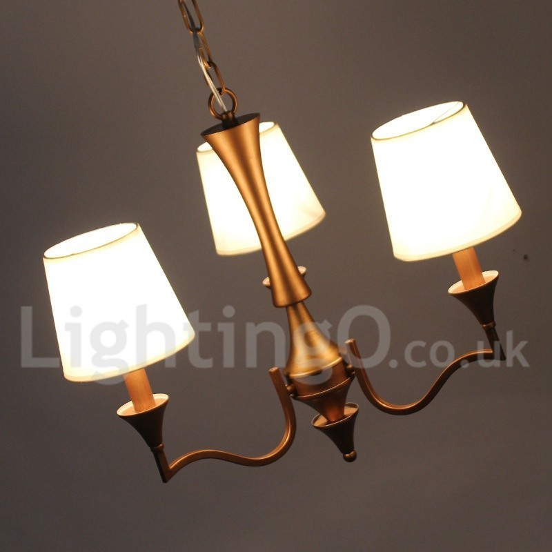 Lustre à 3 lumières de style méditerranéen en forme de bougie