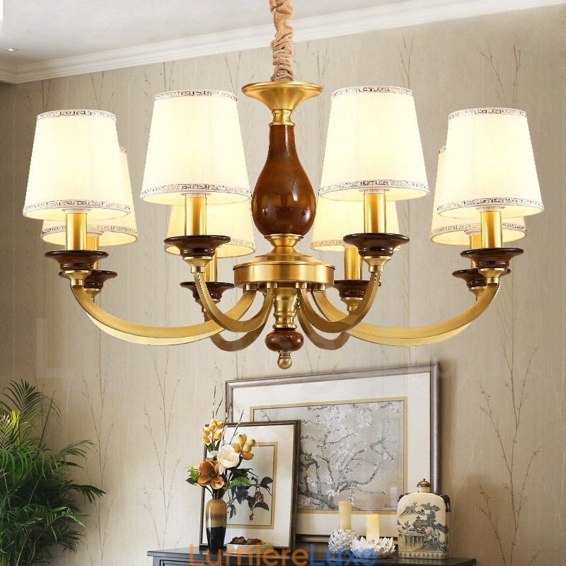Lustre suspendu de luxe rustique rétro à 8 lumières en laiton avec abat-jour en verre