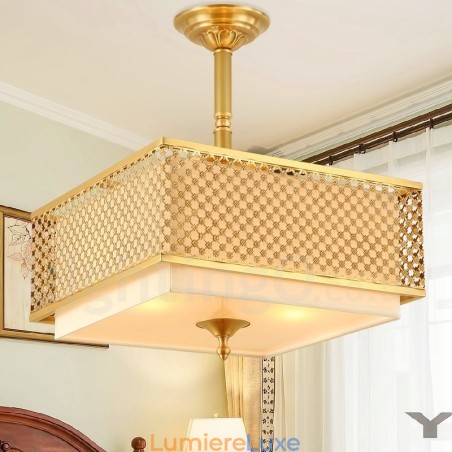 Lustre suspendu de luxe rustique rétro à 4 lumières en laiton avec abat-jour en tissu Lustre suspendu de luxe rustique rétro à 4 lumières en laiton avec abat-jour en tissu