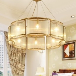 Lustre suspendu de luxe rustique rétro à 8 lumières en laiton avec abat-jour en verre