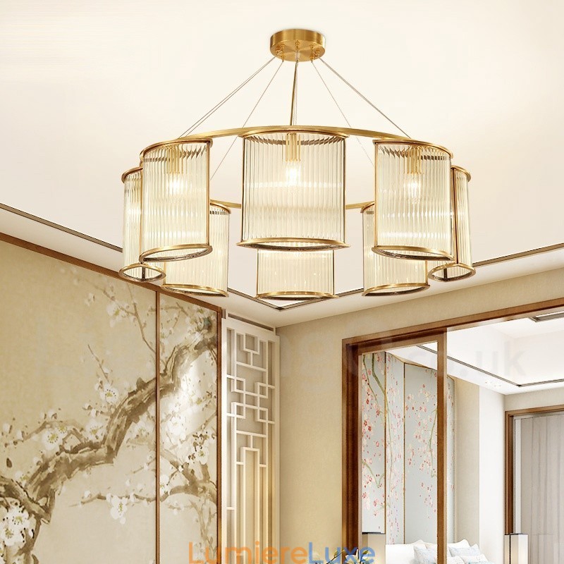Lustre suspendu de luxe rustique rétro à 8 lumières en laiton avec abat-jour en verre