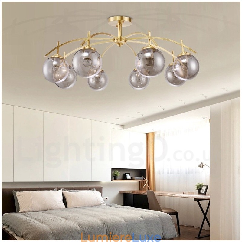 Lustre suspendu de luxe rustique rétro à 8 lumières en laiton avec abat-jour en verre
