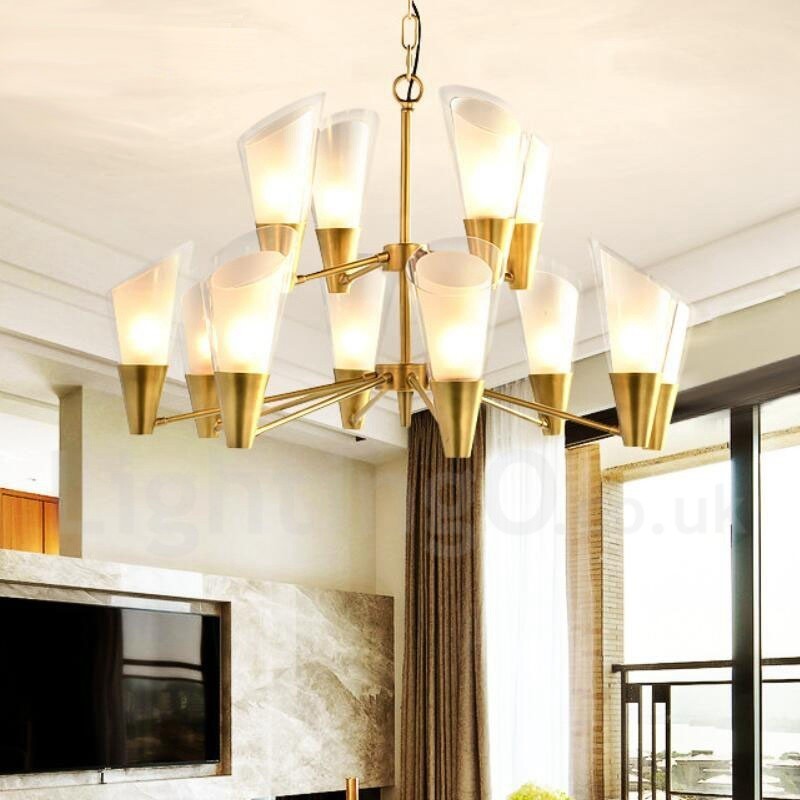 Lustre suspendu de luxe rustique rétro à 12 lumières en laiton avec abat-jour en verre