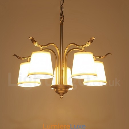 Lustre suspendu de luxe rustique rétro à 5 lumières en laiton avec abat-jour en tissu Lustre suspendu de luxe rustique rétro à 5 lumières en laiton avec abat-jour en tissu