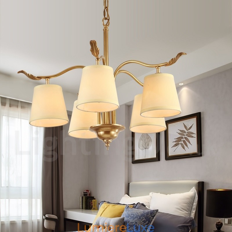 Lustre suspendu de luxe rustique rétro à 5 lumières en laiton avec abat-jour en tissu