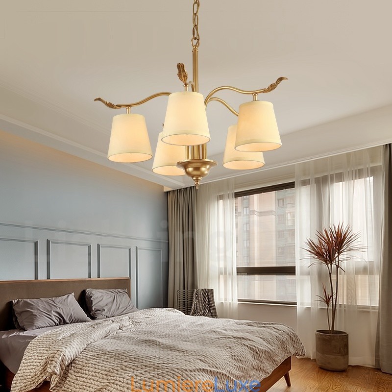 Lustre suspendu de luxe rustique rétro à 5 lumières en laiton avec abat-jour en tissu